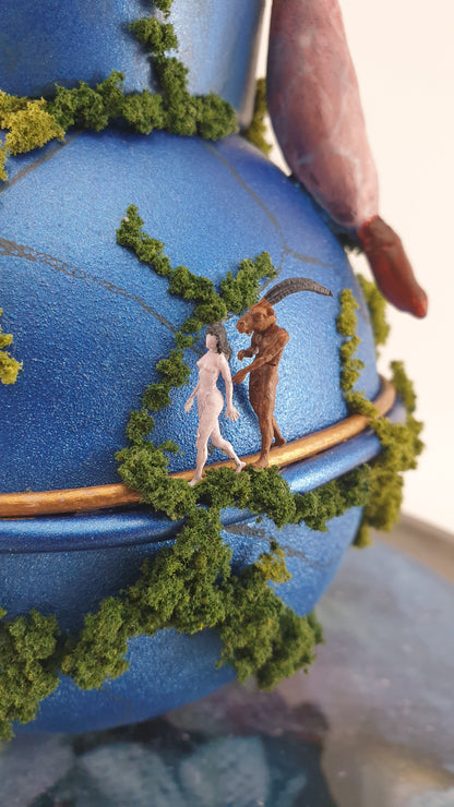 Fountain of earthly delights